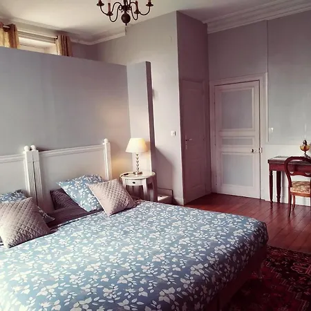 Chateau De Belle-vue * Sainte-Cécile