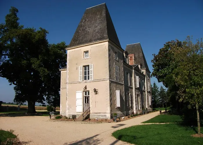 Château De Belle-vue Couette-café *